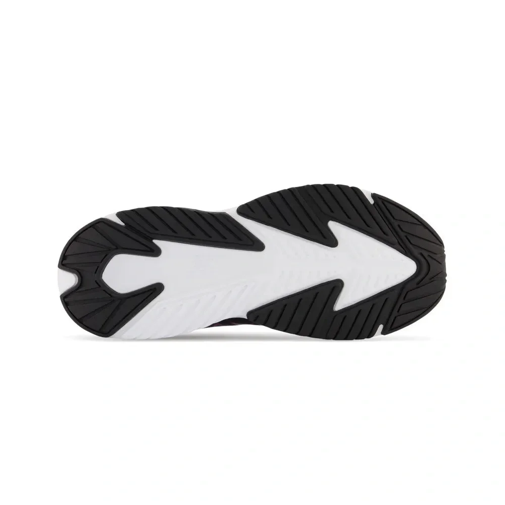 New Balance stylish black